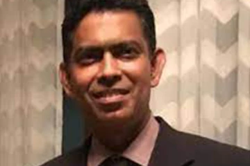 சிறுவர்கள் மத்தியில் மீண்டும் அதிகரிக்கும் கோவிட் பரவல்: வைத்தியர் தீபால் எச்சாிக்கை