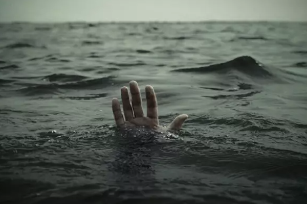 18 வயது மாணவிக்கு நேர்ந்த பெரும் சோகம் | A Great Tragedy Befell An 18 Year Old Student