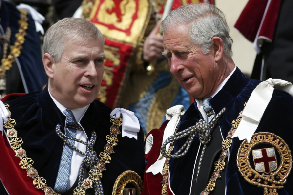 இளவரசர் மற்றும் மனைவியின் மோசமான செயல்கள்.. ராஜ குடும்பத்துக்கு தலைகுனிவு! | The Prince And His Wife S Bad Activities இளவரசர் மற்றும் மனைவியின் மோசமான செயல்கள்.. ராஜ குடும்பத்துக்கு தலைகுனிவு! | The Prince And His Wife S Bad Activities