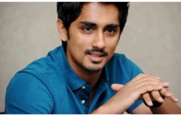 என் குடும்பத்திற்கு கொலை மிரட்டல் விடுறாங்க... நடிகர் சித்தார் வெளியிட்ட அதிர்ச்சி ஆதாரம்: எதற்காக தெரியுமா?