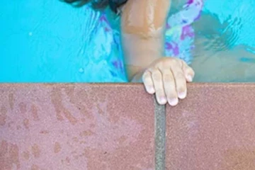 நீரில் மூழ்கி பரிதாபமாக பிரிந்த 06 வயது சிறுமியின் உயிர்!