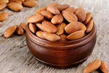 பாதாமை அதிகம் எடுத்துக் கொள்வதால் இவ்வளவு பிரச்சினையா?