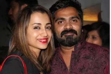 நடிகை த்ரிஷாவிற்கு Propose செய்த நடிகர் சிம்பு.. வைரலாகும் வீடியோ