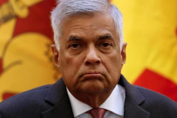 வைத்தியசாலைக்கு சென்ற அரசியல்புள்ளிகளிடம் ரணில் கூறிய முக்கிய தகவல்