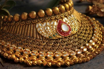 சரசரவென குறைந்த தங்க விலை - மக்களே இதுதான் சரியான நேரம்!