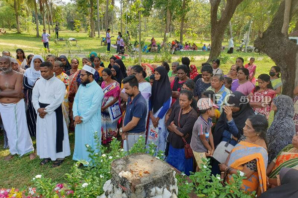 தமிழர் தாயகமெங்கும் உணர்வெழுச்சியுடன் இடம்பெற்ற முள்ளிவாய்க்கால் நினைவேந்தல் [காணொளிகள்] | Mullivaikkal Commemoration Events