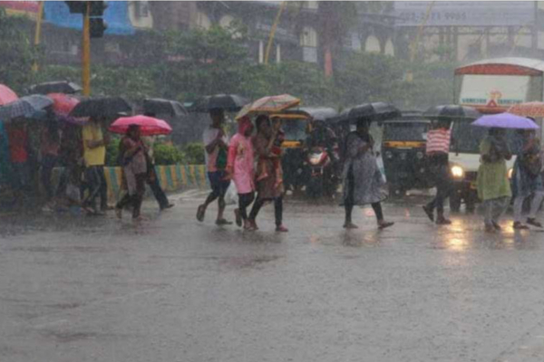 இன்று 10 மாவட்டங்களில் கனமழை பெய்ய வாய்ப்பு - சென்னை வானிலை மையம் அறிவிப்பு - தமிழ்நாடு