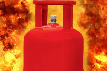 மீண்டுமொரு எரிவாயு  சிலிண்டர் வெடித்தது; அச்சத்தில் மக்கள்