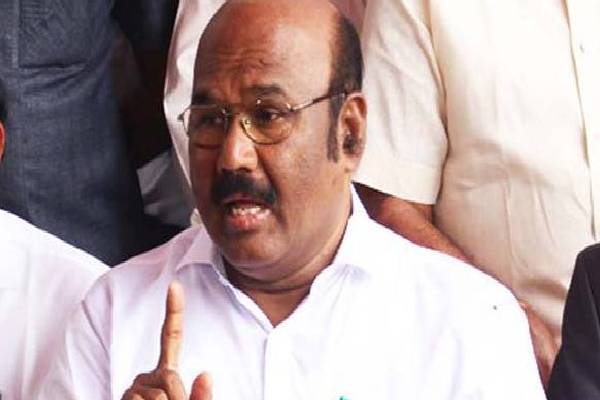 அரசியலை விட்டே போயிடுறேன்: முன்னாள் அமைச்சர் ஜெயக்குமார் | Admk Ex Minister Jayakumar Spoke About Royapuram