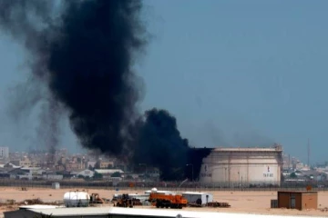 குவைத் எண்ணெய் சுத்திகரிப்பு நிலையம் மீது ஆளில்லா வானூர்தி தாக்குதல்