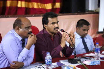 வங்கிகள் மற்றும் நிதி நிறுவனங்களுக்கு மட்டக்களப்பு மாநகர முதல்வர் விடுத்துள்ள அழைப்பு (Photos)