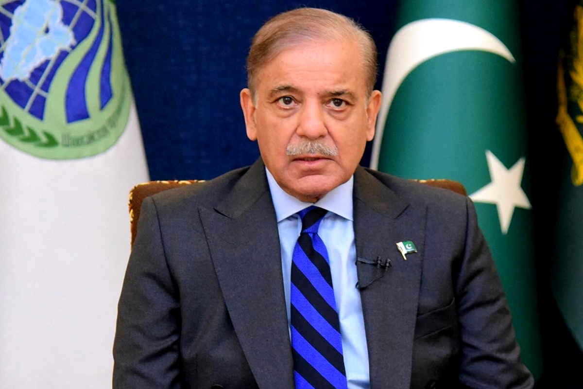 Pakistan-Plans-Smart-Lockdown-Amid-Fuel-Crisis