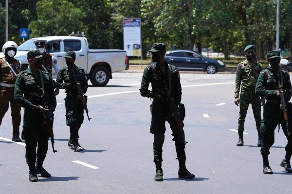 கொழும்பு உள்ளிட்ட பல பகுதிகளுக்கு ஊரடங்கு உத்தரவு | Curfew In Colombo