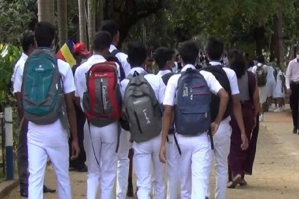 இரண்டாம் தவணை ஆரம்பம் -கல்வி அமைச்சு வெளியிட்ட அறிவிப்பு | Second Term Academic Activities Start Tomorrow