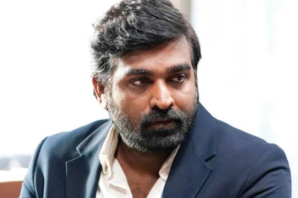 அரண்மனையை மிஞ்சிய பிக்பாஸ் வீடு.. என்னவெல்லாம் இருக்கு பாருங்க | Bigg Boss House Design Like Palace Photos