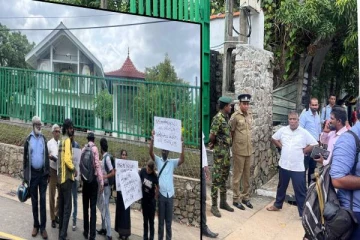 பாலிதவின் தேர்தல் கருத்தை எதிர்த்து கொழும்பில் போராட்டம்