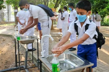 பாடசாலைகளை மீளத்திறப்பது குறித்து விரைவில் வெளியாகவுள்ள அறிவித்தல்!