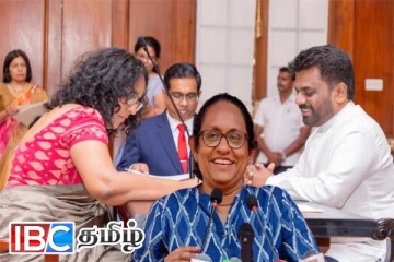 இலங்கையின் புதிய பிரதமர் : யார் இந்த ஹரிணி அமரசூரிய..!