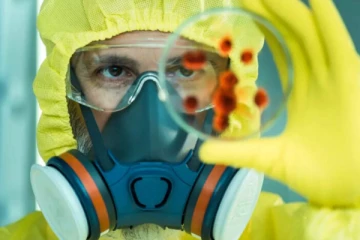 உகண்டாவில் 300 பேருக்கு மர்ம காச்சல் ; பெண்கள் அதிகம் பாதிப்பு