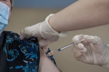 கனடிய அரசாங்கம் நோவா வாக்ஸ் தடுப்பூசிக்கு வழங்கிய அனுமதி!