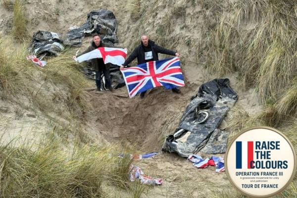 பிரான்சில் புலம்பெயர்வோருக்கு திகிலூட்டும் பிரித்தானிய அமைப்புகள் | Uk Far Right Groups Threaten France Asylum Seekers