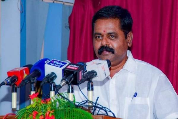 யாழ். காங்கேசன் துறைமுகத்தை அபிவிருத்தி செய்ய முடியாது: அமைச்சர் திட்டவட்டம் | Minister Confirms No Commercial Hub Jaffna Port