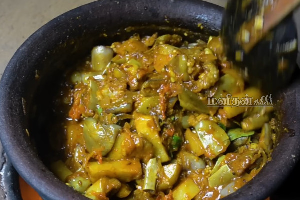 மிளகு, கறிவேப்பிலை வாசனை தூக்கலாக கத்திரிக்காய் உருளைகிழங்கு கறி.. செய்வது எப்படி? | Delicious Potato Brinjal Curry Recipe மிளகு, கறிவேப்பிலை வாசனை தூக்கலாக கத்திரிக்காய் உருளைகிழங்கு கறி.. செய்வது எப்படி? | Delicious Potato Brinjal Curry Recipe