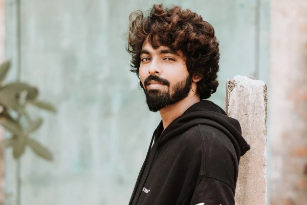 இசையமைப்பாளர் ஜி.வி. பிரகாஷ் பராசக்தி படத்திற்காக வாங்கிய சம்பளம்.. எவ்வளவு தெரியுமா | Gv Prakash Salary For Parasakthi Movie