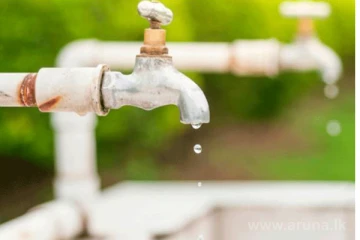 පැය 14ක ජල කප්පාදුවක් හදිසියේම නතර කරයි..එම ප්‍රදේශ සියල්ල මෙන්න.