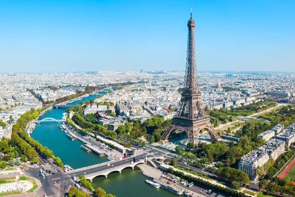 பாரிஸ் முதல் லண்டன் வரை….உலகின் டாப் 10 சொகுசு நகரங்கள்: பட்டியல் வெளியீடு | Worlds Top 10 Luxury Cities Paris Took 1St Place