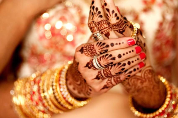 முதலிரவில் மனைவியை பார்த்து அதிர்ச்சியடைந்த கணவன் - பகீர் பின்னணி! | Groom Shock Saw Wife Stomach First Night முதலிரவில் மனைவியை பார்த்து அதிர்ச்சியடைந்த கணவன் - பகீர் பின்னணி! | Groom Shock Saw Wife Stomach First Night