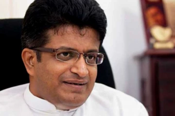 பாதாள குழுக்களுக்கு அரசியல்வாதிகளும் பொலிஸாரும் உதவி : கம்மன்பில பகிரங்க குற்றச்சாட்டு