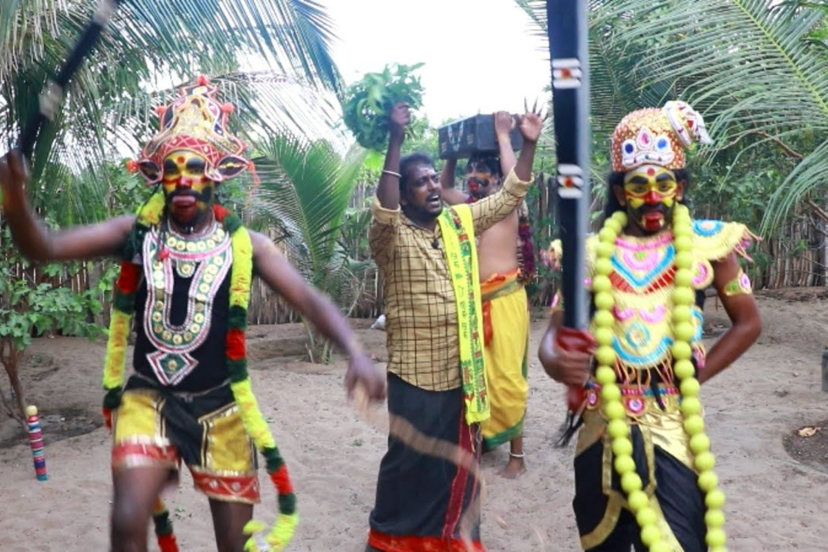 கருப்பசாமி வேட்டைக்கு போகும் பொழுது எதிரே யாரும் செல்லக்கூடாது.. ஏன் தெரியுமா? | Secret Behind Karupasamy Vettai Ritruals