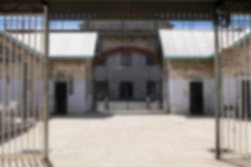 திறந்தவெளிச் சிறைசாலைக் கைதிகள் தப்பியோட்டம்