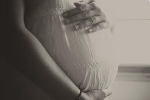 19 வயது கர்ப்பிணி பெண்ணுக்கு தந்தை நடத்திய பெரும் கொடூரம் ; அதிர்ச்சி கொடுத்த காரணம் | Father Commits Brutal Act