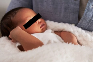 சிசுக்களை விற்பனை செய்யும் மோசடி அம்பலம் - வைத்தியசாலை ஊழியர் சிக்கினார்