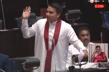 පච්චයක් ගැහුවාම අත්අඩංගුවටද.. 80 - 89 මර්දන න්‍යාය නැවත ගේන්නද හදන්නේ? - නාමල් ආණ්ඩුවෙන් ප්‍රශ්න කරයි