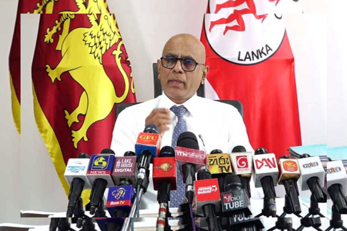 எரிபொருளுக்கான QR! நிரப்பு நிலையங்களுக்கு வெளியான எச்சரிக்கை | Licenses Of Fuel Stations Without Qr Cancelled