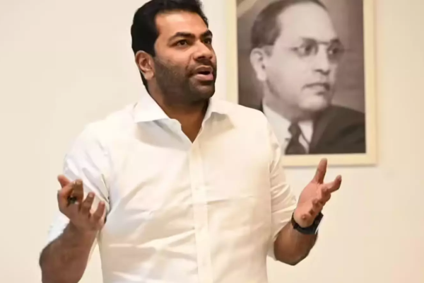 கரூர் சோக சம்பவம்! டெல்லிக்கு பயணமாகும் ஆதவ் அர்ஜூனா- விசாரணைகள் தீவிரம் | Tvk Executive Aadhav Arjuna Visits Delhi Karur