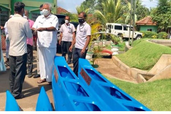 கிளிநொச்சி மாவட்டத்தில் இடம்பெறுகின்ற அபிவிருத்திகள் தொடர்பாக அமைச்சர் ஆய்வு! | India Sl Kilinochchi Mullaitivu Douglasdevananda