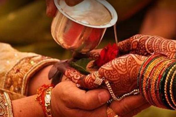 இந்த தோஷம் இருப்பவர்களுக்கு 3, 4 முறை திருமணம் நடந்தாலும் அது நிலைக்காதாம்! என்ன தோக்ஷம் தெரியுமா? | Dosha Get Married 3 Or 4 Times But Itdoes Not Last
