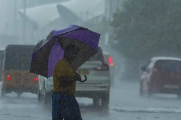 අද මේ අයට 1 න් පසු මි.මී. 75 ට වැඩි වර්ෂාපතනයක් - කල් ඇතුව සූදානම් වන්නැයි නිවේදනයක්