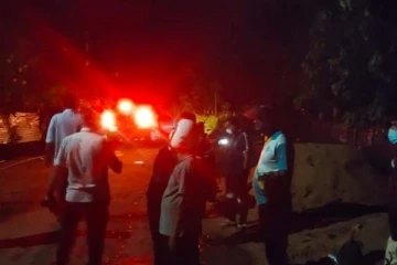 வவுனியாவில் வாள்வெட்டுத் தாக்குதல்! இருவர் படு காயம்