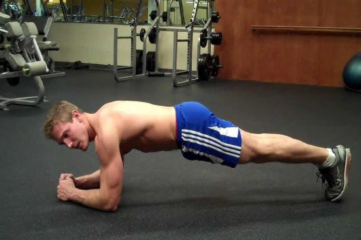 தினமும் வெறும் 30 வினாடிகள் Plank செய்தால் என்ன நன்மை? | Benefits Of Doing Plank Just 30 Second Every Day