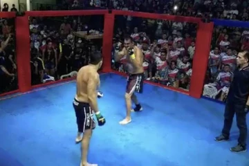 குத்துச்சண்டை போட்டுகொண்ட அரசியல்வாதிகள்: பெரும் பரபரப்பை ஏற்படுத்திய சம்பவம்!