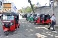 முச்சக்கர வண்டி ஓட்டுவதற்கான குறைந்தபட்ச வயது எல்லையை 25 - 35 க்கு இடைப்பட்டதாக திருத்த கோரிக்கை