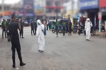 வவுனியா பழைய பேருந்து நிலைய பகுதியில் 25 பேருக்கு தொற்று