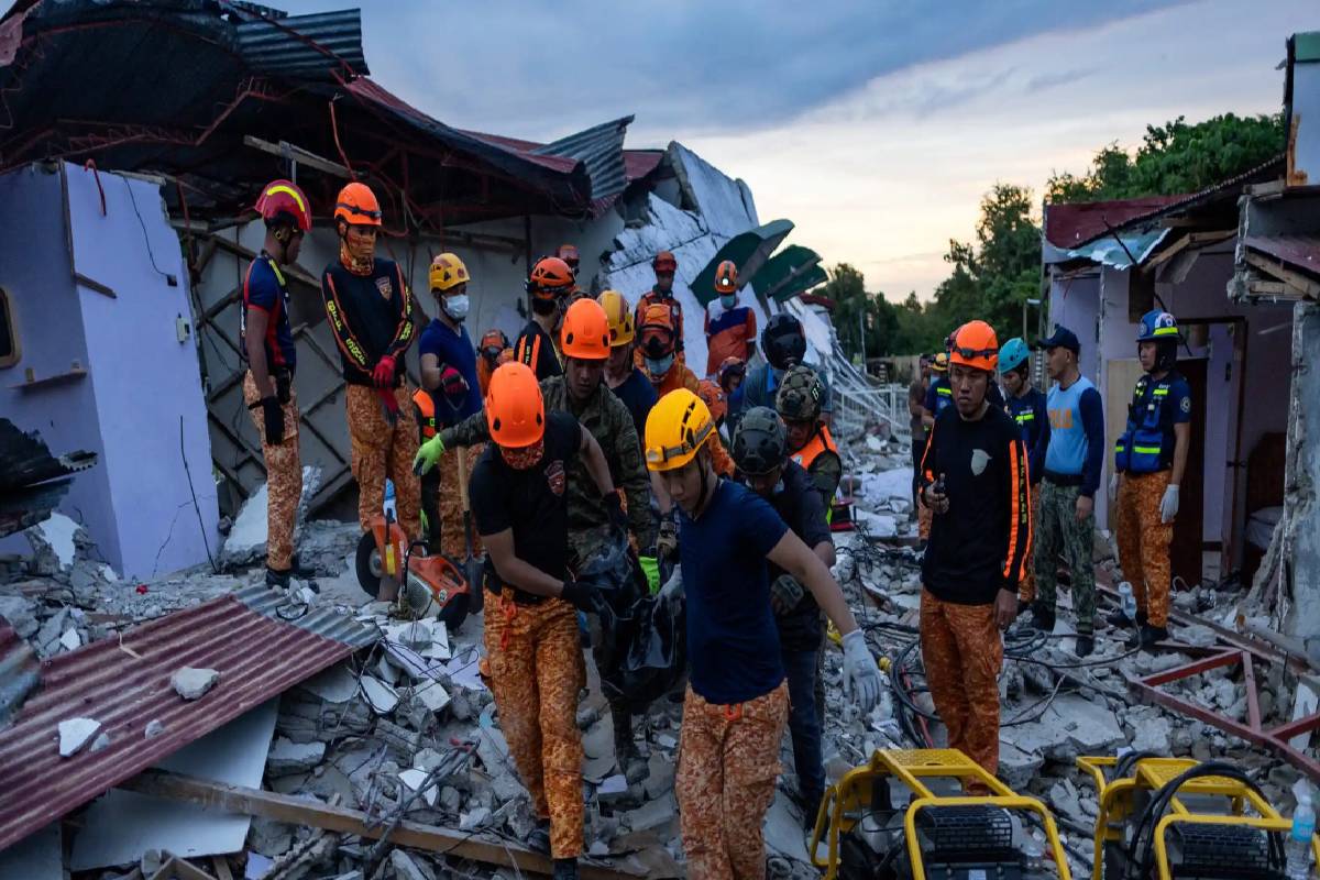 இத்தாலியில் சக்திவாய்ந்த நிலநடுக்கம் பதிவு | Powerful Earthquake Of Italy