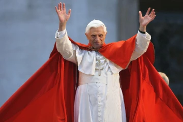 பதினாறாம் பாப்பரசர் பெனடிக்ட் காலமானார்! கண்கலங்க வைத்த பதிவு