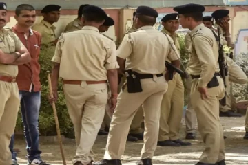 கிரைண்டரில் அரைத்து வீசப்பட்ட கணவனின் பாகங்கள் ; காட்டிக்கொடுத்த டாட்டூ ; குழந்தைகள் வாக்குமூலம் கொடுத்த ஷாக்